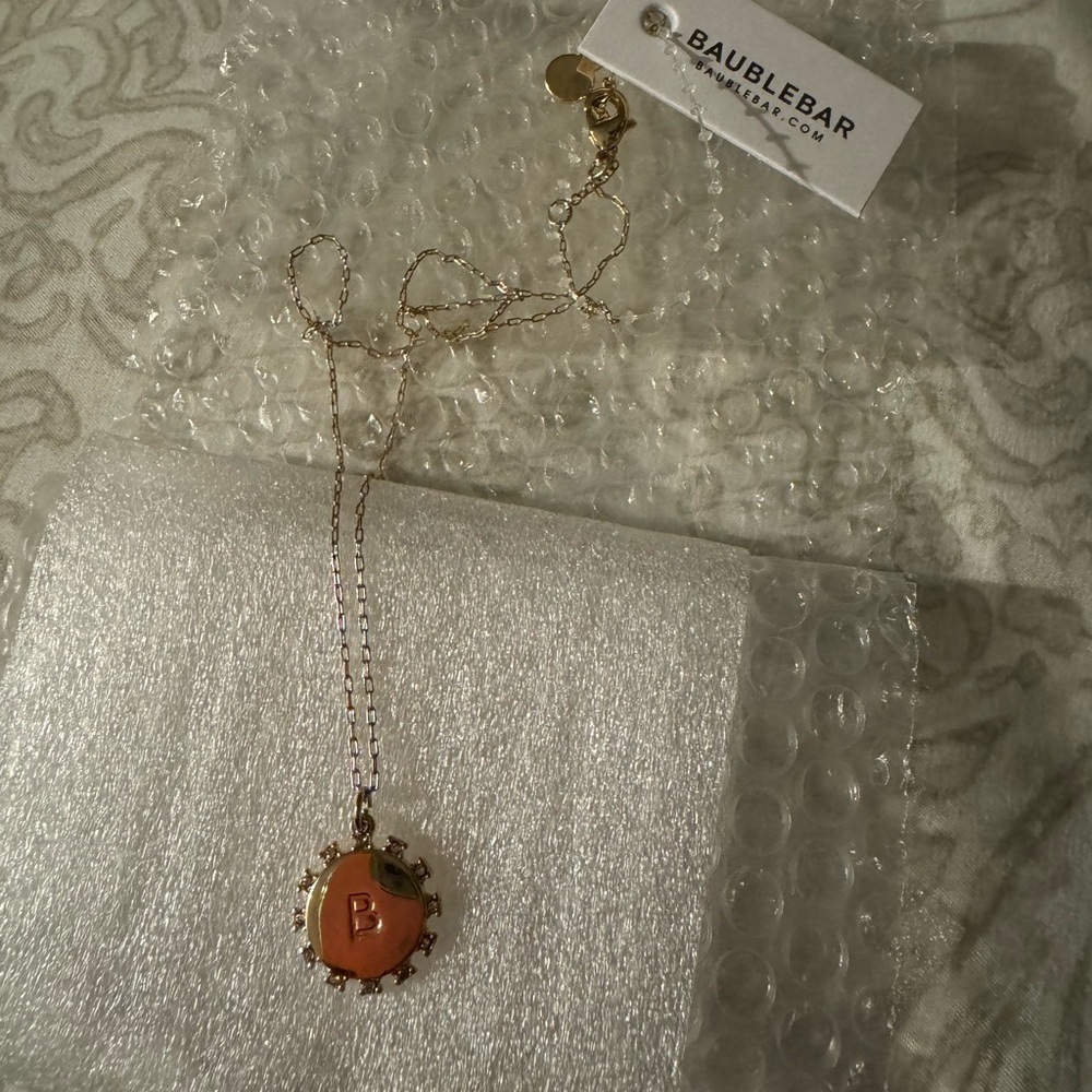 BNWT Baublebar B initial sunburst necklace with 3 clasp sizes